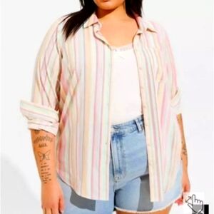 NWT | Torrid Size 3 | Lizzie Crinkle Gauze Button Up Long Sleeve Shirt